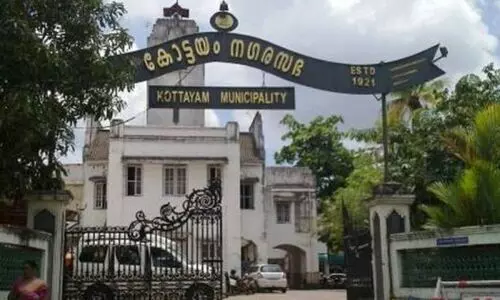 പെ​ൻ​ഷ​ൻ വി​ത​ര​ണ​ത്തി​ലെ തി​രി​മ​റി; തട്ടിയ തുകയെത്ര​, കണക്കില്ല