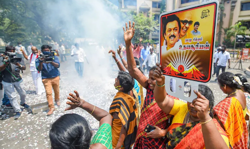 തമിഴ്​നാട്​ തദ്ദേശ തെരഞ്ഞെടുപ്പ്​: ഡി.എം.കെ പടയോട്ടം