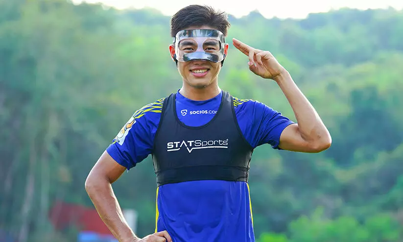 ഇന്ന് ഹൈവോൾട്ടേജ് പോരാട്ടം; കേരള ബ്ലാസ്റ്റേഴ്സ് ഹൈദരാബാദ് എഫ്.സിക്കെതിരെ ഇന്ന് ഹൈവോൾട്ടേജ് പോരാട്ടം; കേരള ബ്ലാസ്റ്റേഴ്സ് ഹൈദരാബാദ് എഫ്.സിക്കെതിരെ