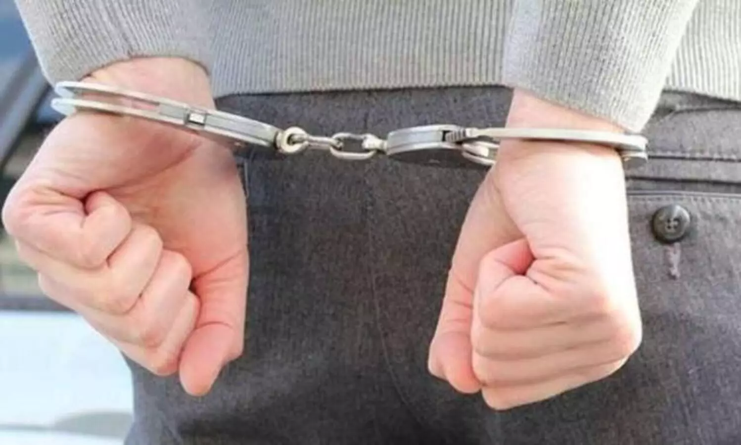 വ്യാ​ജ വാ​യ്പ​പ​ദ്ധ​തി; നേ​പ്പാ​ളി​ൽ ര​ണ്ടു ചൈ​ന​ക്കാ​രു​ൾ​പ്പെ​ടെ നൂ​റി​ലേ​റെ പേ​ർ അ​റ​സ്റ്റി​ൽ