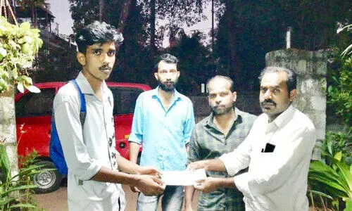 വെ​സ്​​കോ​സ ചി​കി​ത്സ സ​ഹാ​യം കൈ​മാ​റി