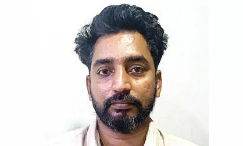 വ്യാജ സ്വർണം പണയംവെച്ച് 14 ലക്ഷം തട്ടിയ പ്രതി പിടിയിൽ വ്യാജ സ്വർണം പണയംവെച്ച് 14 ലക്ഷം തട്ടിയ പ്രതി പിടിയിൽ