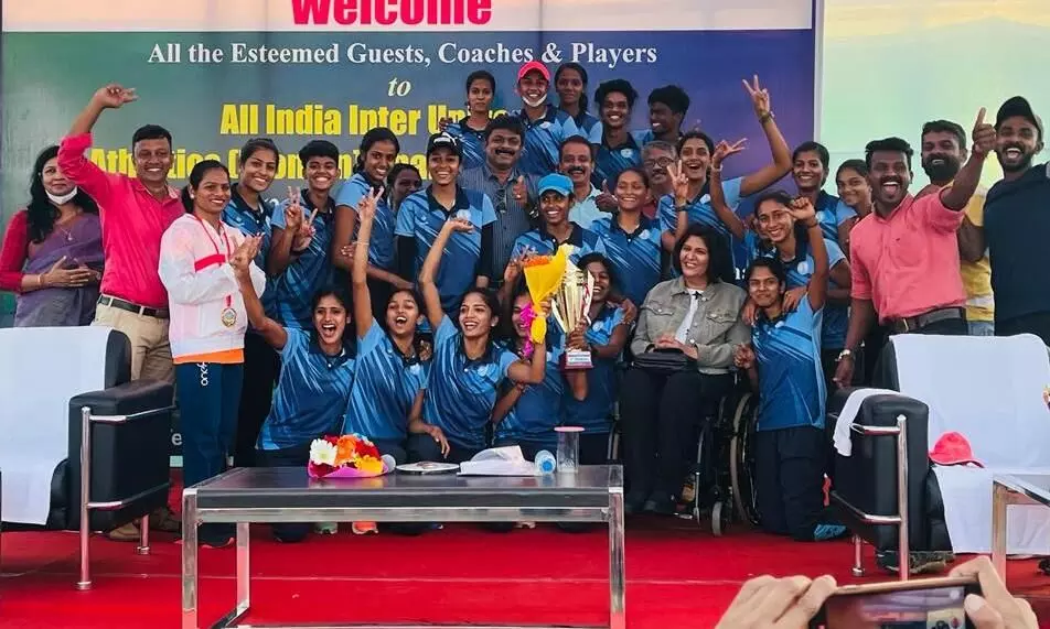 അഖിലേന്ത്യ അന്തർ സർവകലാശാല വനിത അത്ലറ്റിക്സിൽ കാലിക്കറ്റ് റണ്ണറപ്പ് അഖിലേന്ത്യ അന്തർ സർവകലാശാല വനിത അത്ലറ്റിക്സിൽ കാലിക്കറ്റ് റണ്ണറപ്പ്