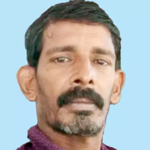 ബ​സ് ഇ​ടി​ച്ച് ബൈ​ക്ക്​ യാ​ത്ര​ക്കാ​ര​നാ​യ നി​ർ​മാ​ണ തൊ​ഴി​ലാ​ളി മ​രി​ച്ചു