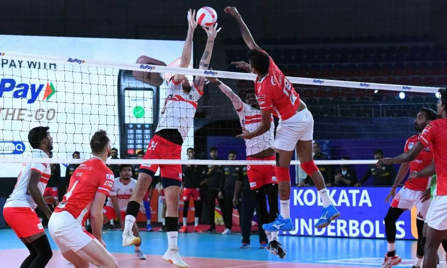 പ്രൈം വോളിബാള്‍ ലീഗ്: കാലിക്കറ്റ് ഹീറോസ് പൊരുതിത്തോറ്റു