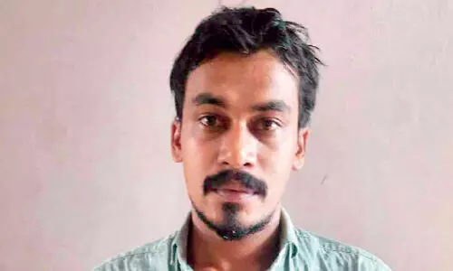 പ്രാ​യ​പൂ​ർ​ത്തി​യാ​കാ​ത്ത പെ​ൺ​കു​ട്ടി​യെ പീ​ഡി​പ്പി​ച്ച കേ​സി​ൽ യു​വാ​വ് അ​റ​സ്റ്റി​ൽ