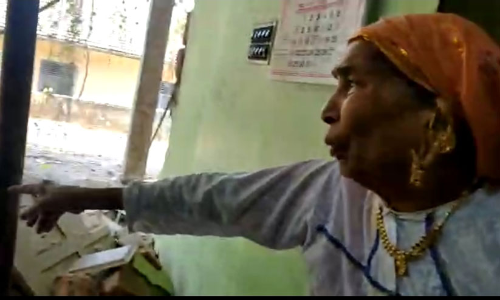 വയോധികയുടെ വീ​ട് റ​വ​ന്യൂ വ​കു​പ്പ് ത​ക​ർ​ത്തു; ​65ൽ ​പ​ട്ട​യം കി​ട്ടി​യ ഭൂമിയെന്ന് കൈച്ചുമ്മ