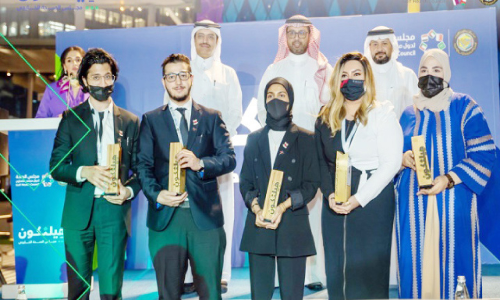 ജി.​സി.​സി ഹാ​ക്ക​ത്ത​ൺ: ബ​ഹ്​​റൈ​ൻ വി​ദ്യാ​ർ​ഥി​ക​ൾ​ക്ക്​ പു​ര​സ്കാ​രം