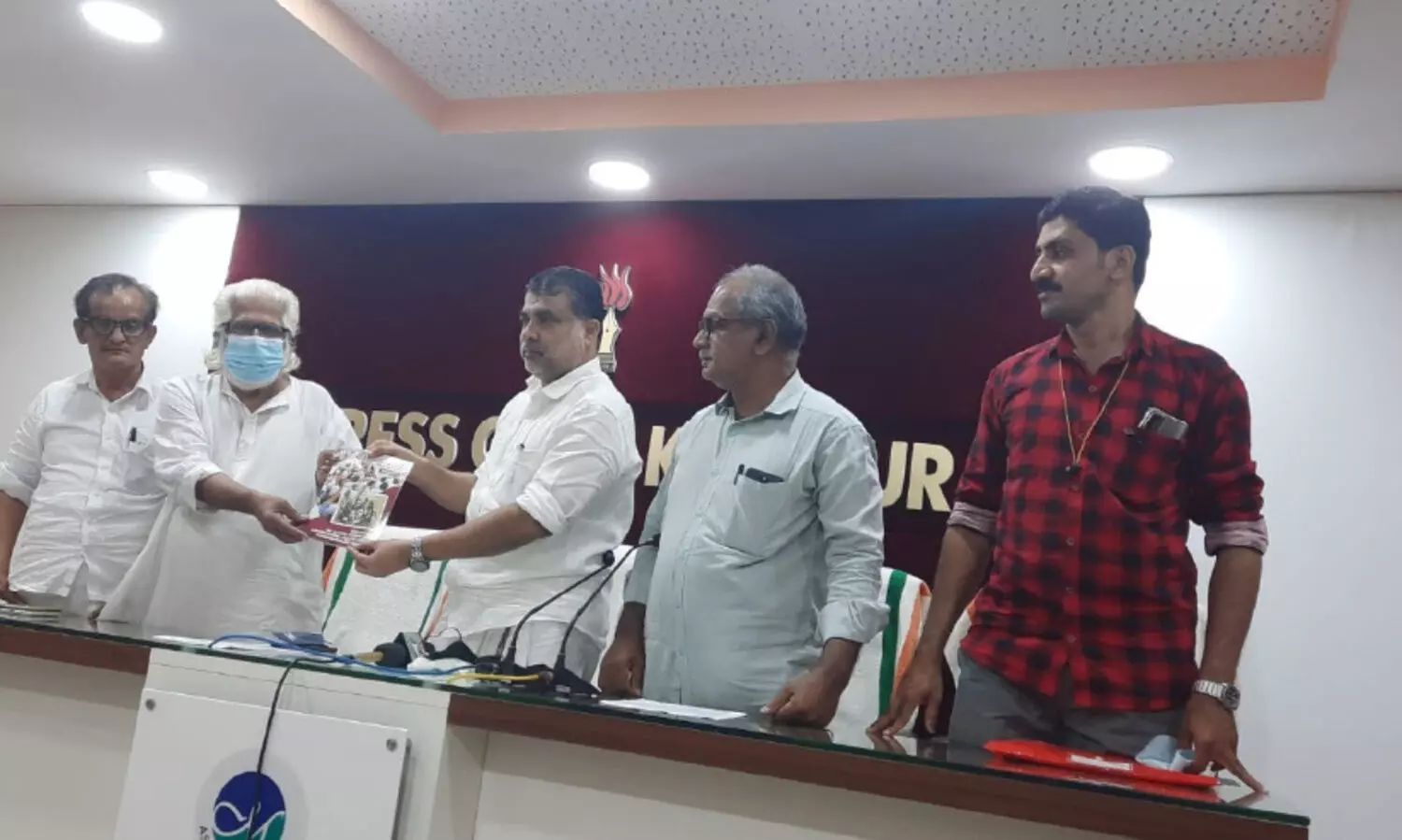 കെ-റെയിൽ വേണ്ട, കേരളം വേണം; വരുന്നൂ സമരജാഥ