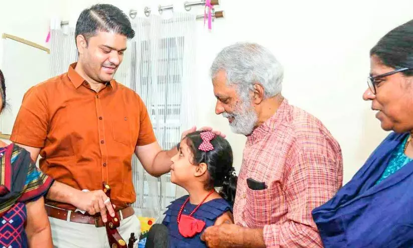 ആന്ലിനയുടെ കത്ത് ഫലംകണ്ടു; മുഖ്യമന്ത്രിയുടെ നിർദേശപ്രകാരം കലക്ടറെത്തി ആന്ലിനയുടെ കത്ത് ഫലംകണ്ടു; മുഖ്യമന്ത്രിയുടെ നിർദേശപ്രകാരം കലക്ടറെത്തി