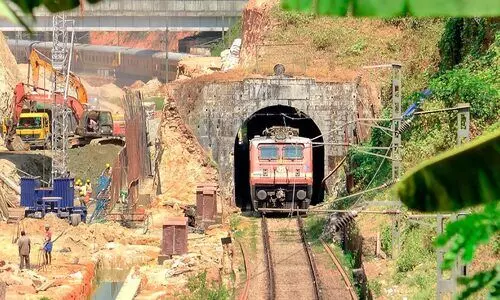 ഓർമയാകുന്നു തുരങ്കങ്ങളിലൂടെയുള്ള ട്രെയിൻ യാത്ര