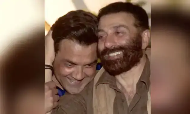 ​​െബ്ലസ്ഡ് വിത്ത് ദി ബെസ്റ്റ്: സണ്ണി ഡിയോളിനെ കുറിച്ച് സഹോദരൻ ബോബി ഡിയോൾ