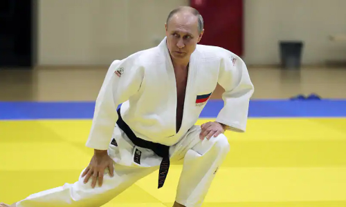ജൂഡോ ഫെഡറേഷൻ പുടിന്റെ ബഹുമതികൾ തിരിച്ചെടുത്തു