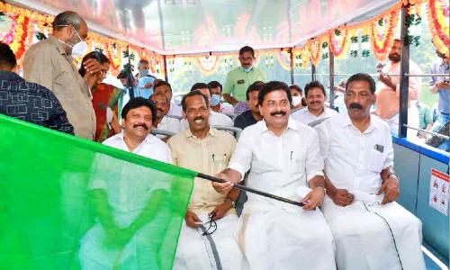 പെരുവണ്ണാമൂഴിയിൽ സോളാർ ബോട്ട് യാത്ര തുടങ്ങി