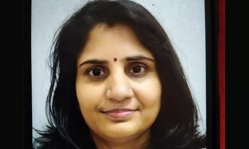 സീന അഗസ്റ്റിന്റെ മൃതദേഹം ഇന്ന് നാട്ടിലേക്ക് കൊണ്ടുപോകും സീന അഗസ്റ്റിന്റെ മൃതദേഹം ഇന്ന് നാട്ടിലേക്ക് കൊണ്ടുപോകും