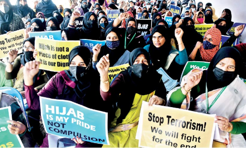 hijab row vanitha league