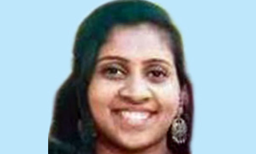 സ്കൂട്ടറിൽനിന്ന് തെറിച്ചുവീണ് അധ്യാപിക മരിച്ചു