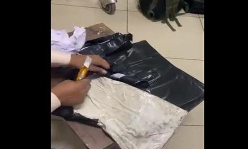 56 കോടിയുടെ ഹെറോയിനുമായി ആഫ്രിക്കൻ യുവതി മുംബൈ വിമാനത്താവളത്തിൽ പിടിയിൽ