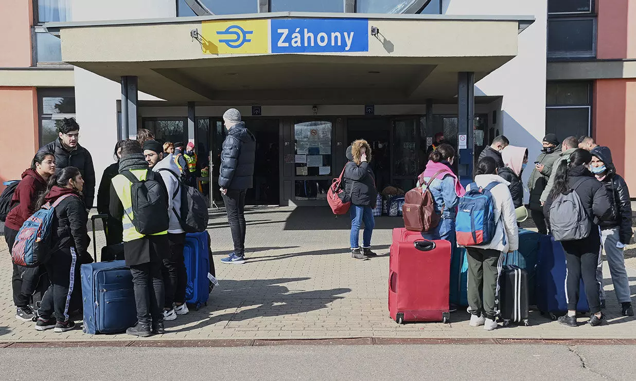 യുക്രെയ്നിൽ ഇനി 14,000 ഇന്ത്യക്കാർ