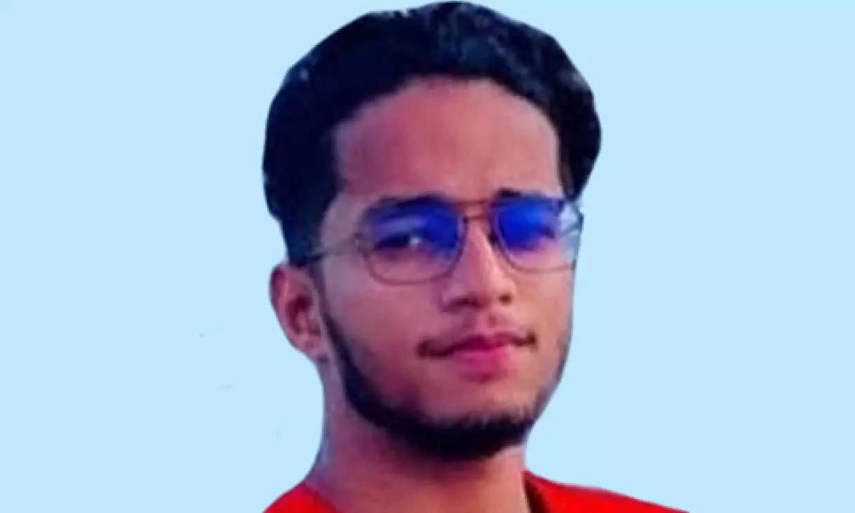 അരിപ്പാറ വെള്ളച്ചാട്ടത്തിൽ വിദ്യാർഥി മുങ്ങിമരിച്ചു അരിപ്പാറ വെള്ളച്ചാട്ടത്തിൽ വിദ്യാർഥി മുങ്ങിമരിച്ചു