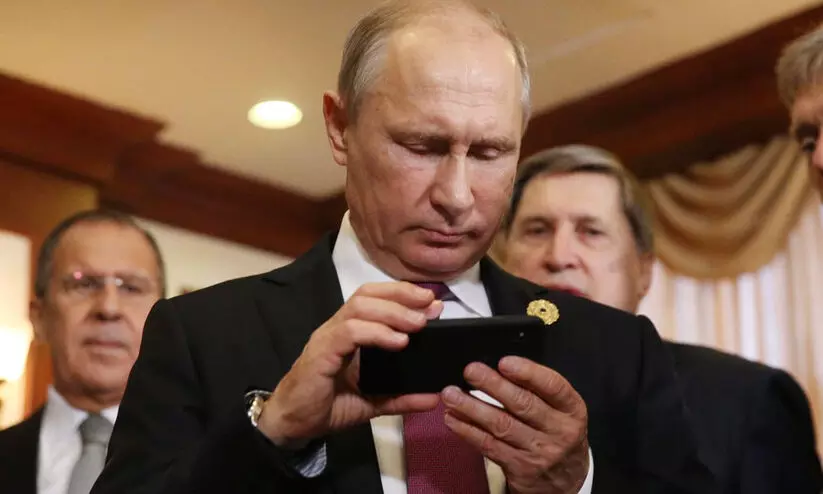 റഷ്യക്കാർക്ക് ഇനിമുതൽ ഐഫോണില്ല..? ഓൺലൈൻ വിൽപ്പന നിർത്തി ആപ്പിൾ