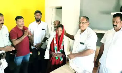 ഗൂ​ഡ​ല്ലൂ​രിൽ സ്വതന്ത്രരായി വിജയിച്ചവർ കോൺഗ്രസിൽ ചേർന്നു