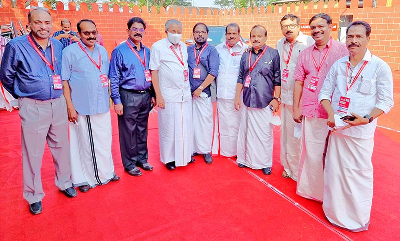 സി.പി.എം സംസ്ഥാന സമ്മേളനം: ഗൾഫിൽനിന്ന് പ്രതിനിധികളായി ഒമ്പതുപേർ