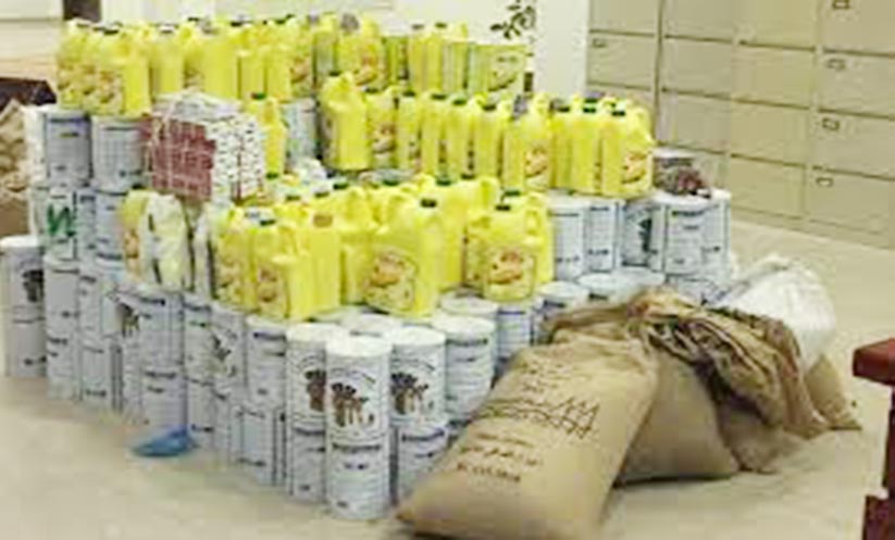 കോവിഡ് മുന്നണിപ്പോരാളികൾക്ക് റേഷൻ വിതരണം തുടങ്ങി