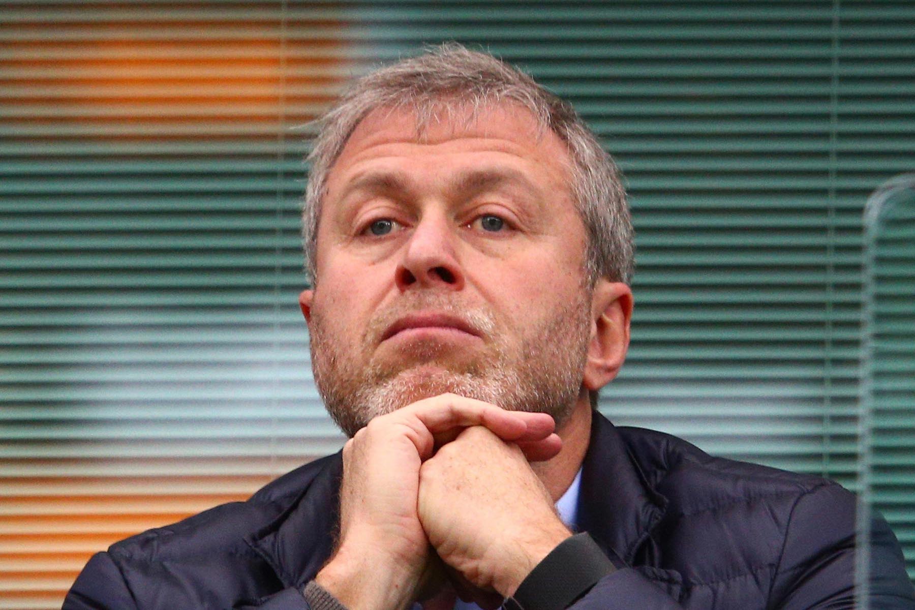 ചെല്‍സി എഫ്.സി വിൽക്കാനൊരുങ്ങി അബ്രമോവിച്; വിൽപനത്തുക യുക്രെയ്നിലെ ജനങ്ങൾക്ക്