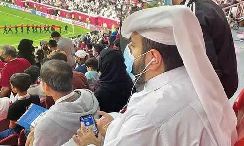 നിങ്ങളുടെ ശബ്ദത്തിൽ അവർ കളി കാണട്ടെ...