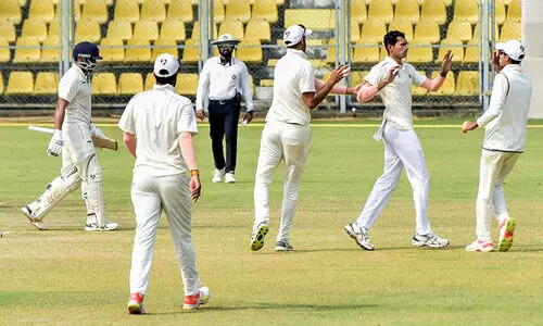 രഞ്ജി​ ട്രോഫി: മ​ധ്യ​പ്ര​ദേ​ശി​ന് മി​ക​ച്ച തു​ട​ക്കം; രണ്ടിന് 218
