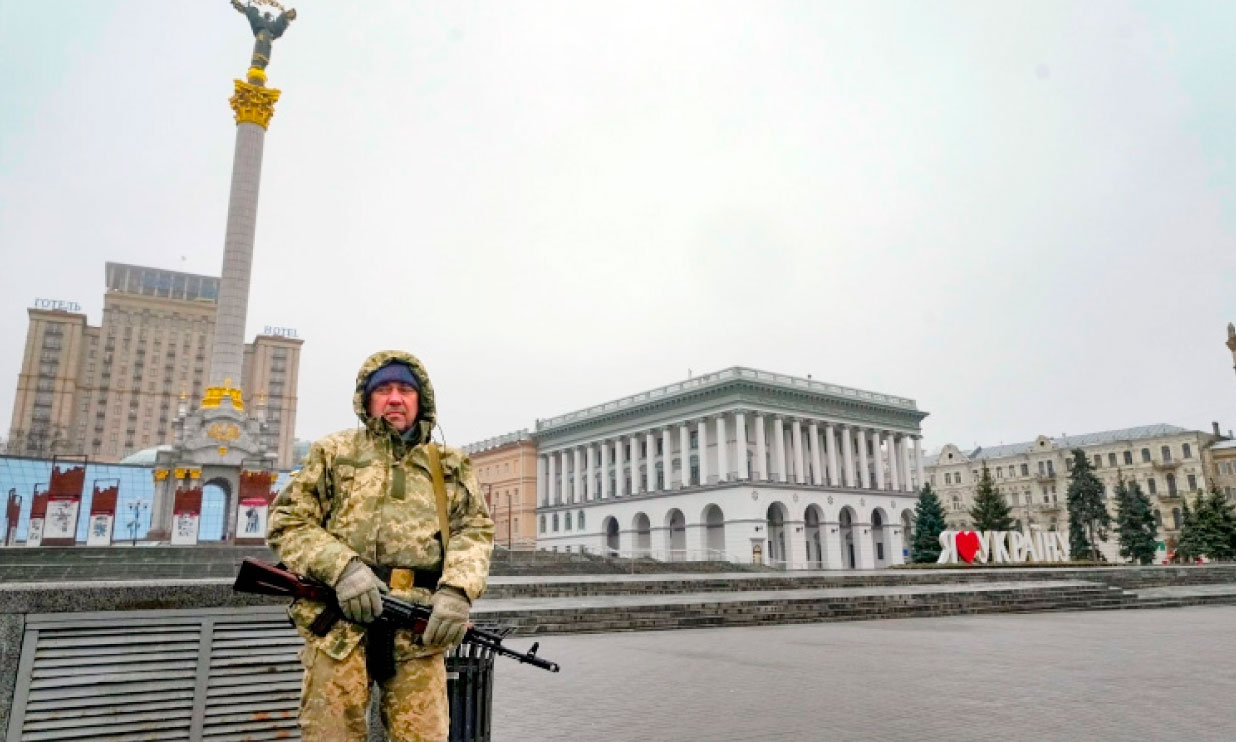 ഈ ദുരവസ്ഥയിൽ പടിഞ്ഞാറിന്റെ പങ്ക് ഈ ദുരവസ്ഥയിൽ പടിഞ്ഞാറിന്റെ പങ്ക്