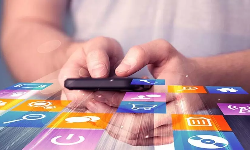 ആപ്പുകൾ ആപ്പാക്കുന്ന ലോകം