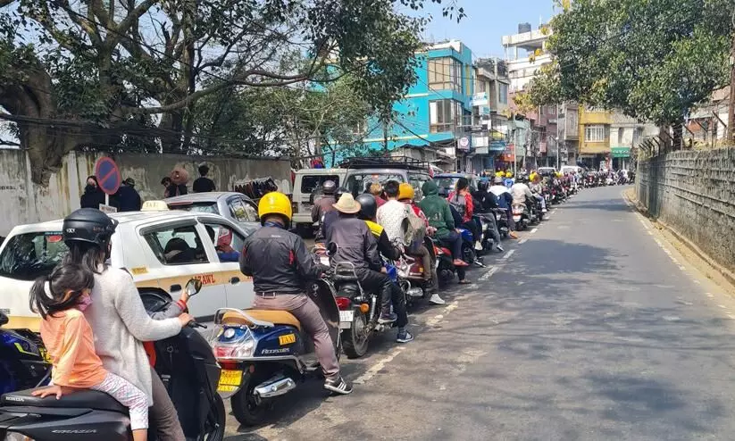 What discipline, is it in India itself? Netizens with the question of which