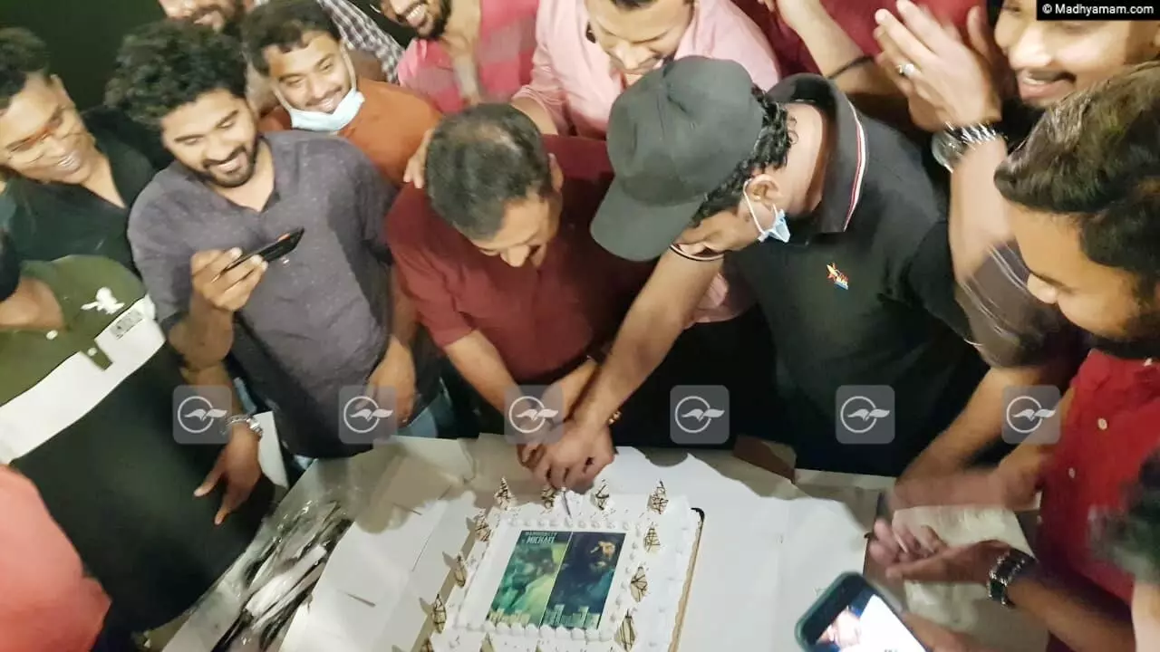 മമ്മുട്ടി ചിത്രം ഭീഷ്മ പർവ്വത്തിന് സൗദിയിലും വൻ വരവേൽപ്പ് മമ്മുട്ടി ചിത്രം ഭീഷ്മ പർവ്വത്തിന് സൗദിയിലും വൻ വരവേൽപ്പ്