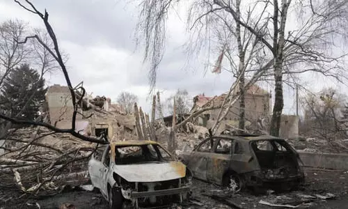 യുക്രെയ്ൻ നഗരങ്ങളിൽ ആക്രമണം ശക്തം; മരിയുപോൾ റഷ്യൻ സേന വളഞ്ഞു