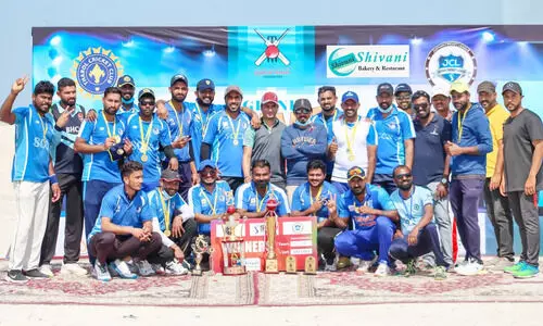 സ​ചി​ൻ ക്രി​ക്ക​റ്റ് ക്ല​ബ് ചാ​മ്പ്യ​ന്മാ​ർ