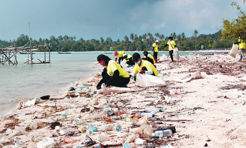 ​വ​ൺ ടൈ​ഡ് : കളിക്കൊപ്പം കടലോരവും പ്ലാസ്റ്റിക്​ ഫ്രീ