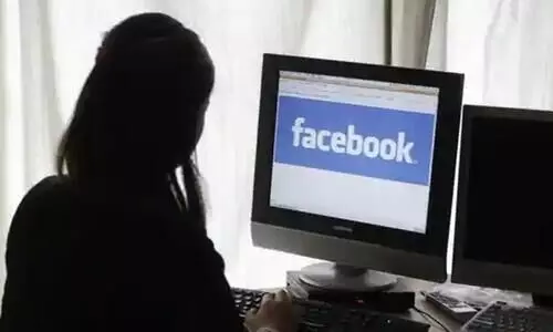 ഫേസ്ബുക്ക് വഴി സൗഹൃദം; ലോട്ടറി അടിച്ചെന്ന് വിശ്വസിപ്പിച്ച് വീട്ടമ്മയുടെ രണ്ടര ലക്ഷം തട്ടി