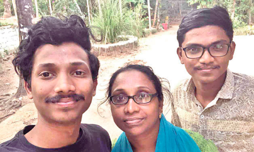 ദുരിതപർവം താണ്ടി സോനു സുമോദ് വീടണഞ്ഞു; നടുക്കുന്ന ഓർമകളോടെ