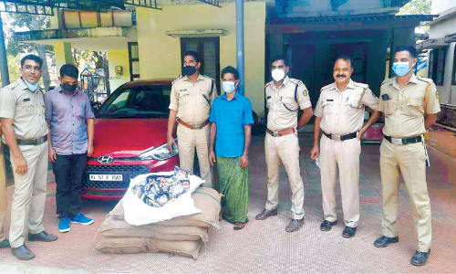 Two arrested with four sacks of pan masala products