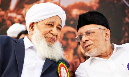 panakkad Hydarali shihab Thangal, Kanthapuram