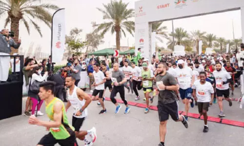 റിയാദ്​ മാരത്തൺ; ദേശഭേദമില്ലാതെ അവരൊരുമിച്ചോടി