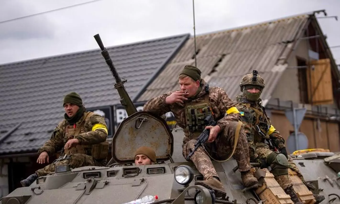 യുക്രെയ്നിൽ യുദ്ധം ശക്തമാക്കാൻ റഷ്യ സിറിയൻ പോരാളികളെ റിക്രൂട്ട് ചെയ്യുന്നതായി യു.എസ് യുക്രെയ്നിൽ യുദ്ധം ശക്തമാക്കാൻ റഷ്യ സിറിയൻ പോരാളികളെ റിക്രൂട്ട് ചെയ്യുന്നതായി യു.എസ്