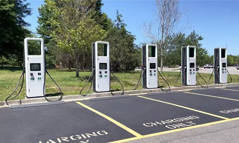Charging station network coming on National Highway; Chargers in government offices