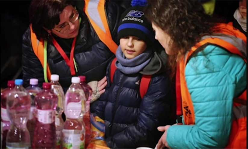 കൈയിൽ എഴുതിയിട്ട ഫോൺനമ്പറുമായി 11കാരൻ അഭയത്തിനായി താണ്ടിയത് ആയിരം കിലോമീറ്ററുകൾ