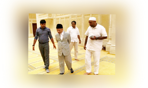 ഓർമകളിൽ മായാതെ പ്രിയ തങ്ങൾ.... ഓർമകളിൽ മായാതെ പ്രിയ തങ്ങൾ....