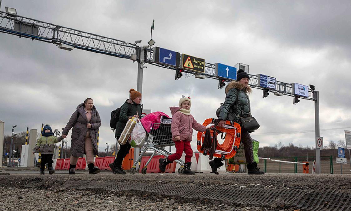 ukraine refugees ukraine refugees