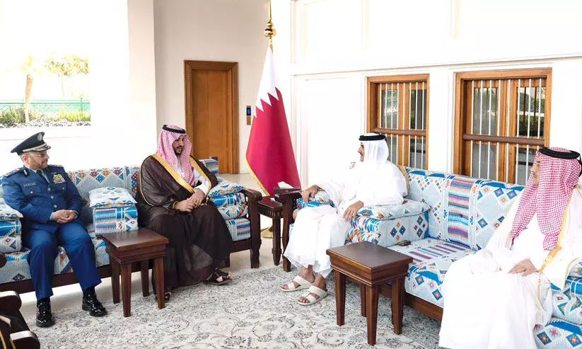 സൗദി ഉപപ്രതിരോധ മന്ത്രിയുമായി അമീറിന്റെ കൂടിക്കാഴ്ച സൗദി ഉപപ്രതിരോധ മന്ത്രിയുമായി അമീറിന്റെ കൂടിക്കാഴ്ച