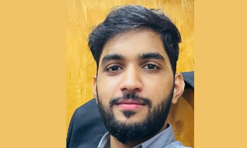 ഒടുവിൽ മിസ്അബ് നാട്ടിൽ തിരിച്ചെത്തി ഒടുവിൽ മിസ്അബ് നാട്ടിൽ തിരിച്ചെത്തി